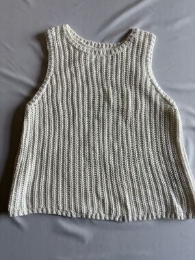 Old Navy Cream Knit Sleeveless Sweater Tank